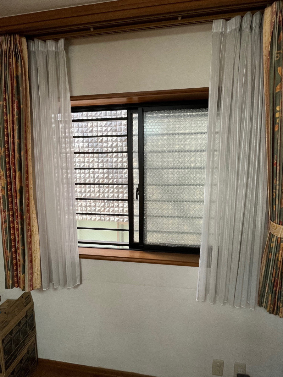 窓 トリカエ隊の千代田区/補助金が出るうちに全窓結露対策！の施工前の写真1