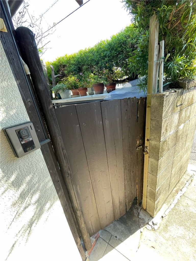 唐津トーヨー住器の唐津市 勝手口リフォームの施工前の写真1