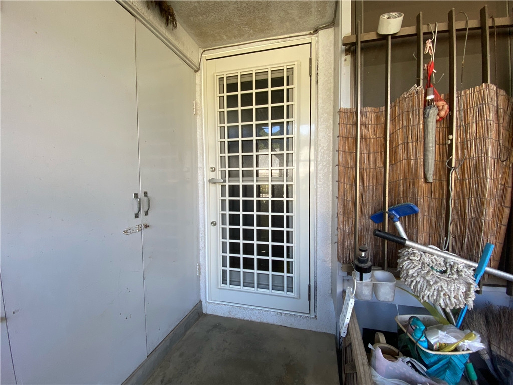 唐津トーヨー住器の唐津市 勝手口リフォーム リシェント勝手口ドアの施工後の写真1