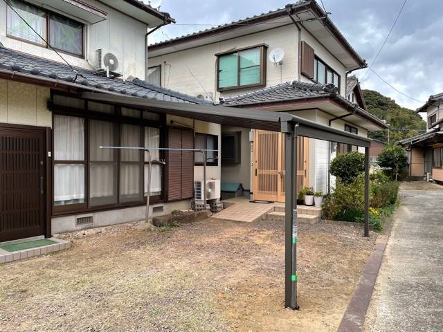 唐津トーヨー住器の雨に濡れずに、車に乗りたい　～難題への挑戦～の施工後の写真1