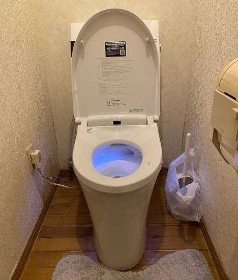 唐津トーヨー住器のトイレが壊れて・・施工事例写真1