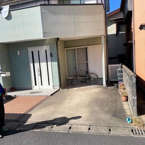 唐津トーヨー住器の念願の新しいバイク購入に伴いガレージ新調！の施工前の写真1