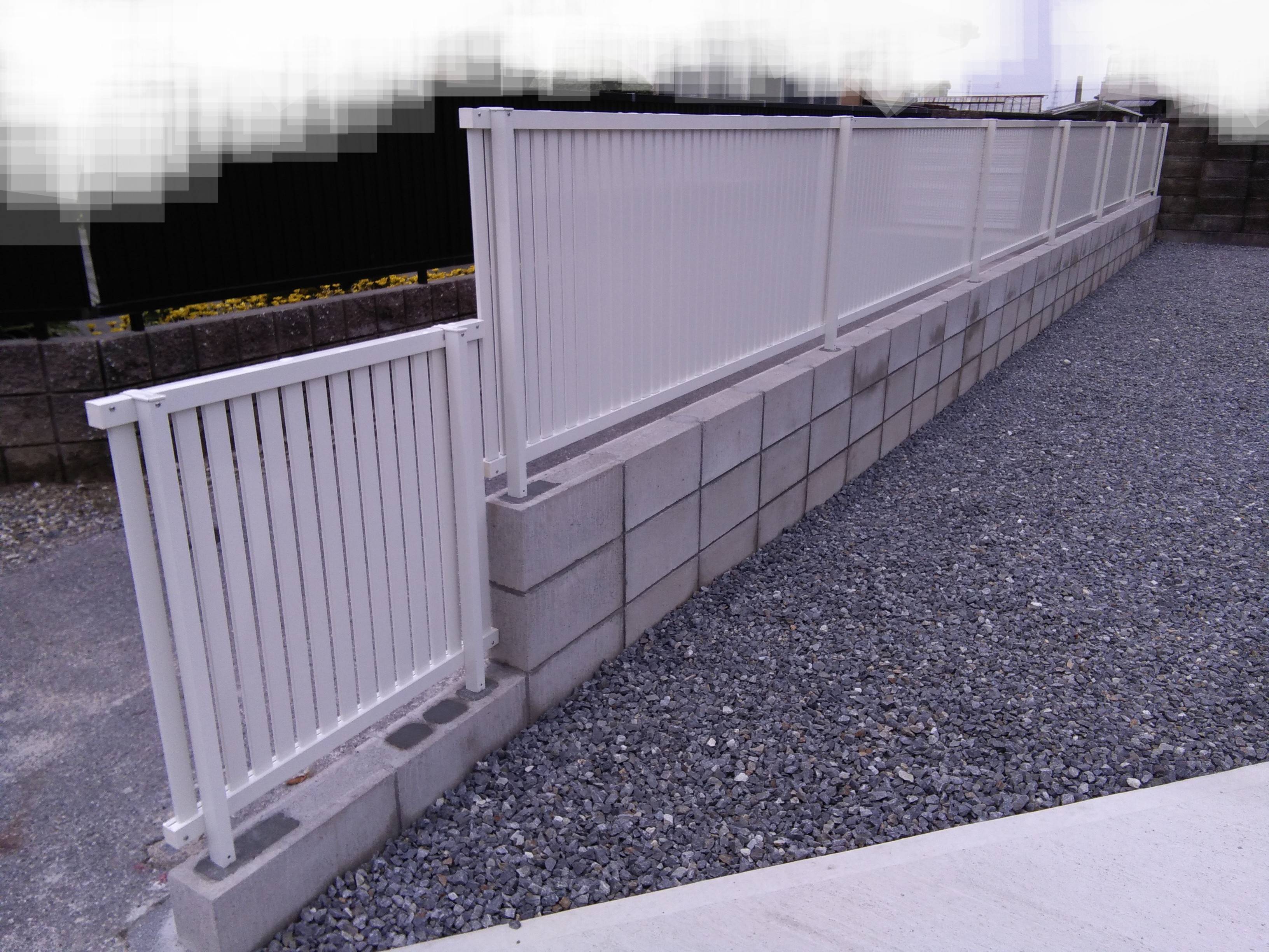 フェンスの交換工事 ウチヤマのブログ 写真1