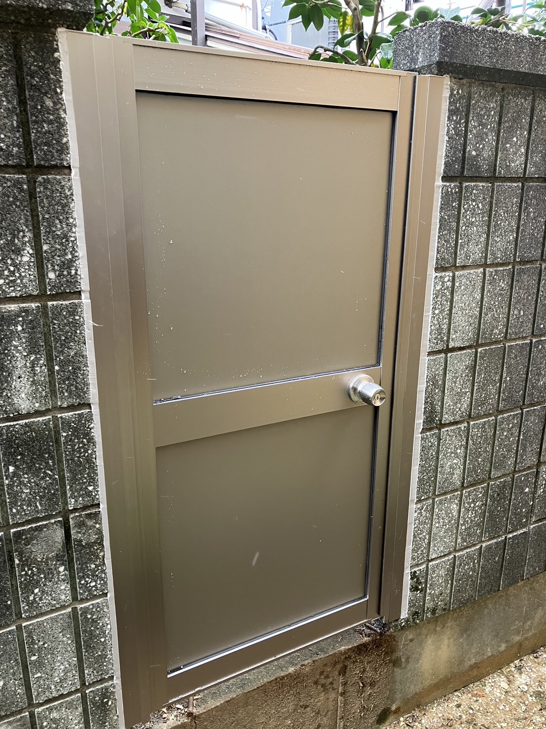 裏口ドアの取替工事 ウチヤマのブログ 写真1