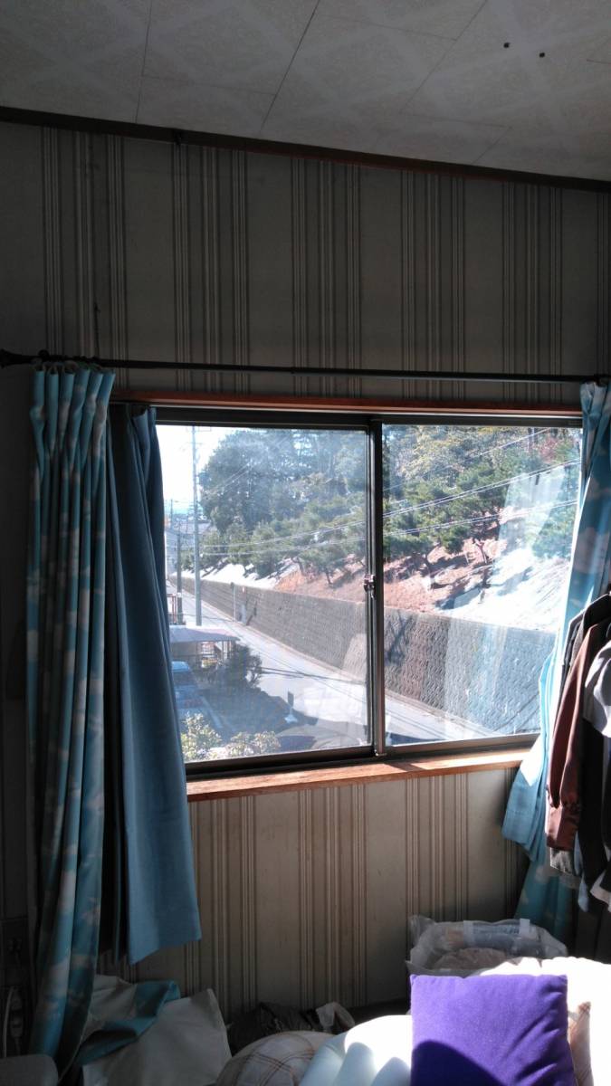 ウチヤマの家の中のすべてに内窓の施工前の写真3