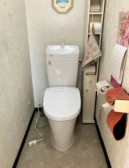 ウチヤマのトイレの交換工事施工事例写真1