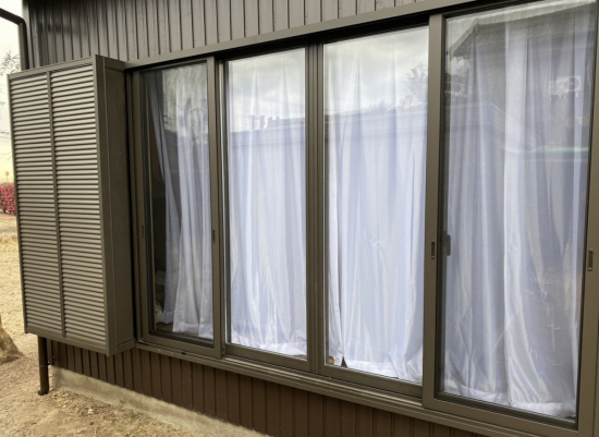 ウチヤマの窓・網戸・雨戸を新設施工事例写真1