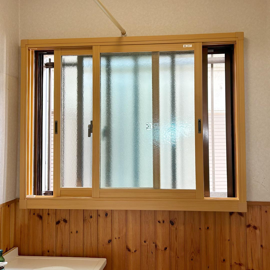 ウチヤマの結露を抑えて快適な洗面所にしたい【健康で快適な暮らし】の施工後の写真1