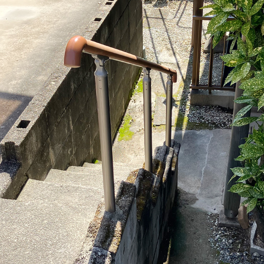 ウチヤマの屋外階段の昇降に困っています【健康で快適な暮らし】の施工後の写真1
