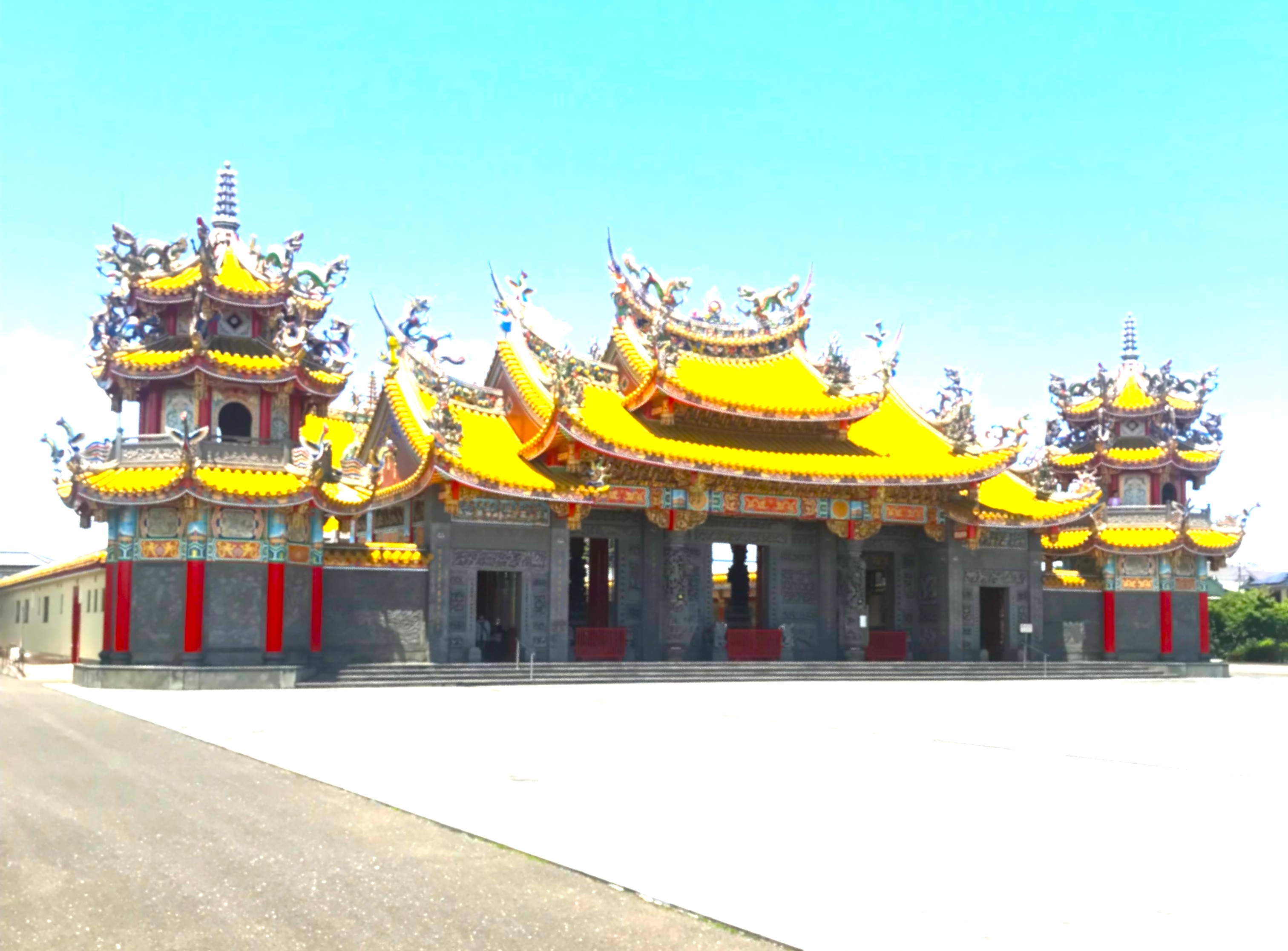 🐉五千頭の龍が昇る聖天宮（せいてんきゅう）(埼玉県坂戸市） 杉山トーヨー住器のブログ 写真1