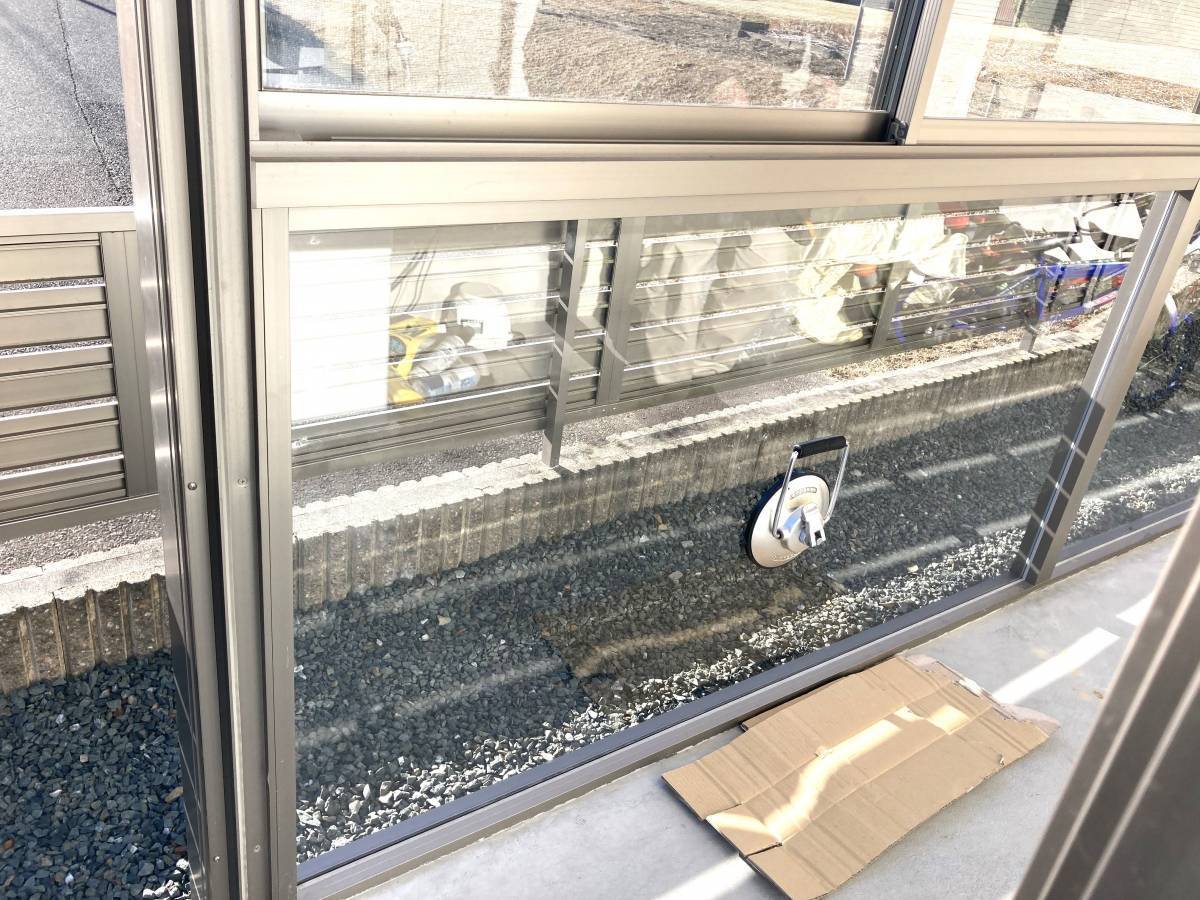杉山トーヨー住器のサンルームのガラス取替の施工後の写真2