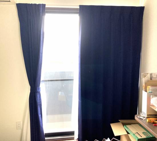 杉山トーヨー住器のカーテンも扱ってます。（川島織物セルコン社製）施工事例写真1