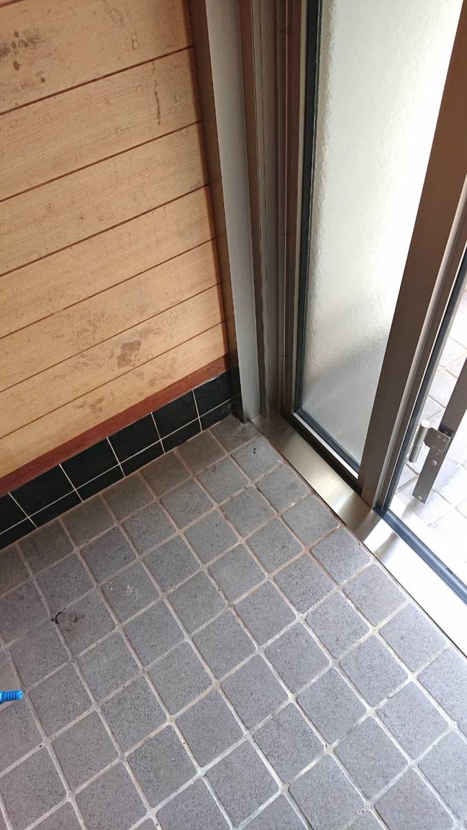 杉山トーヨー住器の玄関ドアリフォームの施工後の写真2