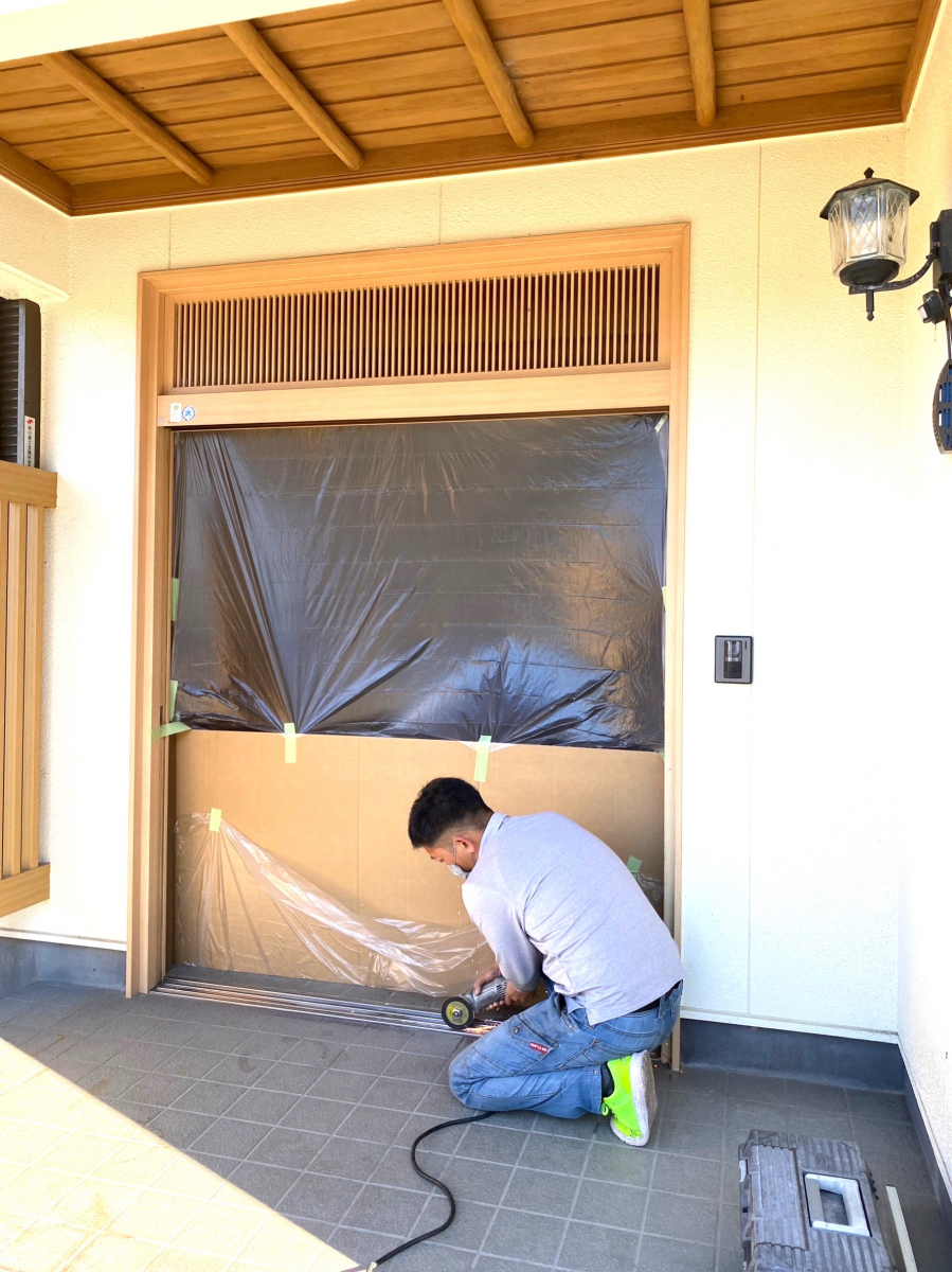 杉山トーヨー住器の玄関引戸リフォームの施工後の写真2