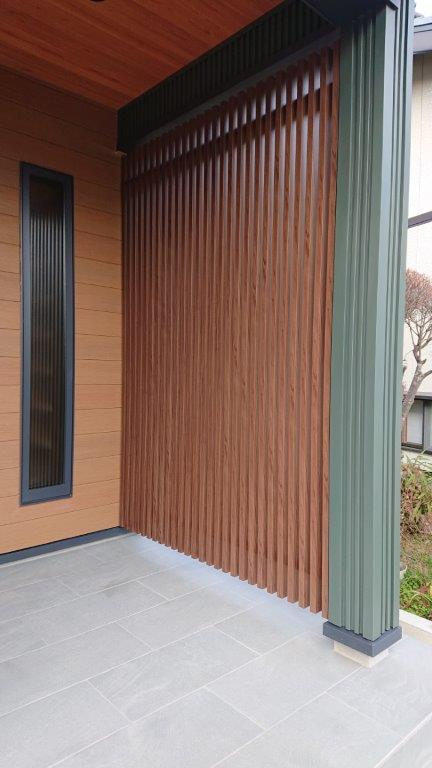 杉山トーヨー住器のスタイリッシュにスクリーンの施工後の写真1