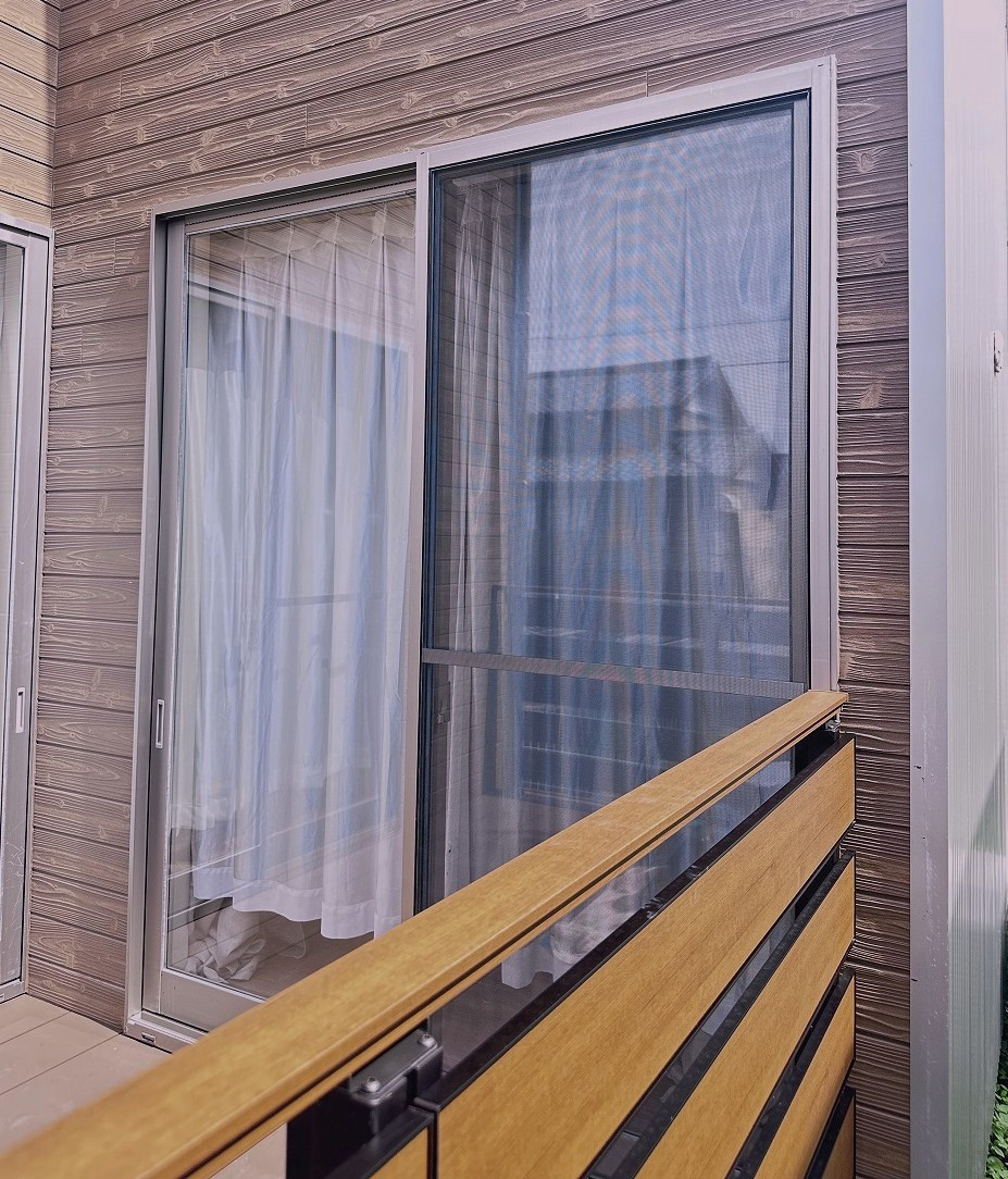 杉山トーヨー住器の物干取付の施工前の写真1