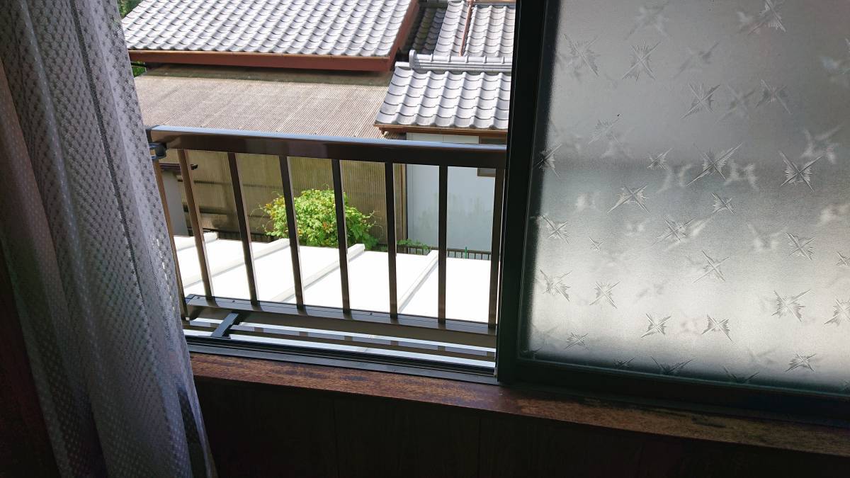 杉山トーヨー住器の窓手摺取付の施工後の写真2