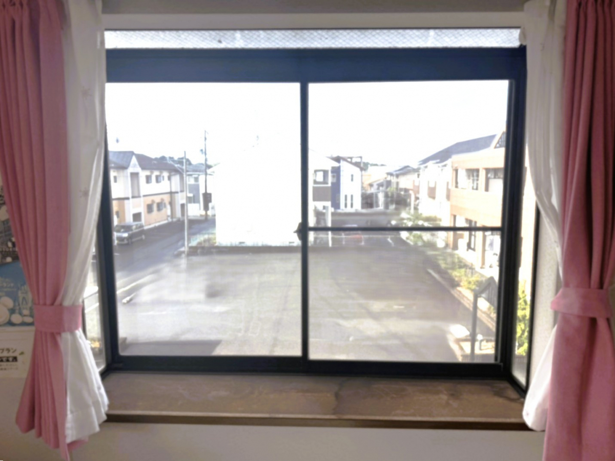 杉山トーヨー住器の🏠1DAY 窓断熱リフォーム「LIXIL インプラス」の施工前の写真1