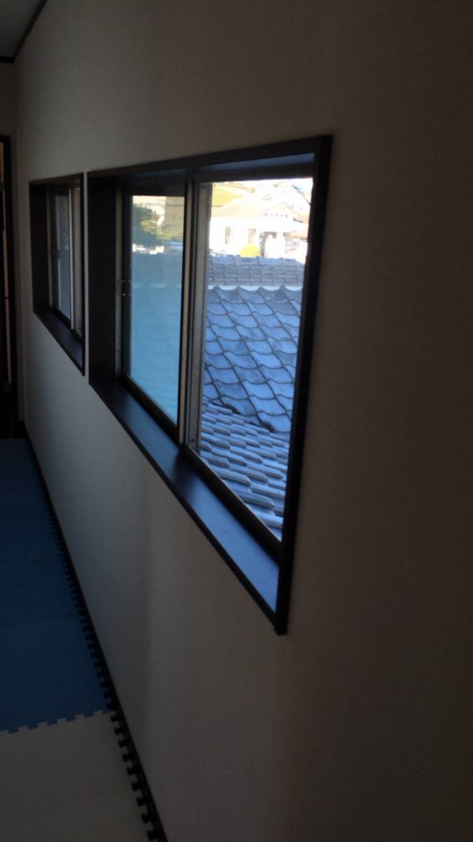 杉山トーヨー住器の内窓の施工前の写真1
