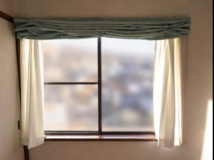 杉山トーヨー住器の🪟　窓断熱リフォーム｜LIXIL インプラスで快適さと上質感をプラス✨の施工前の写真1