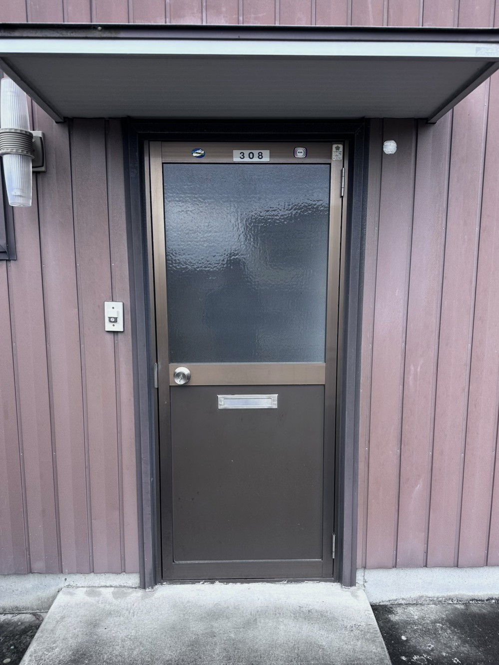 杉山トーヨー住器の🚪 集合住宅 玄関ドア本体交換の施工前の写真1