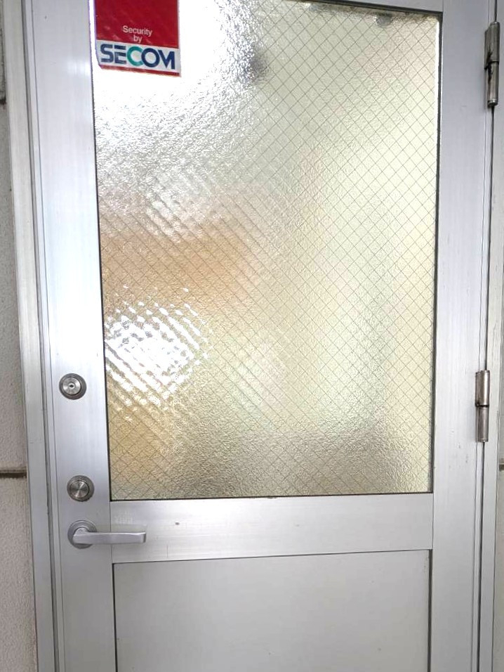 杉山トーヨー住器の🔒　鍵を手動から自動への施工後の写真1