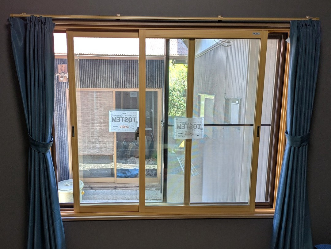杉山トーヨー住器の🌿 断熱効果で快適空間へ！窓リフォームの施工後の写真1