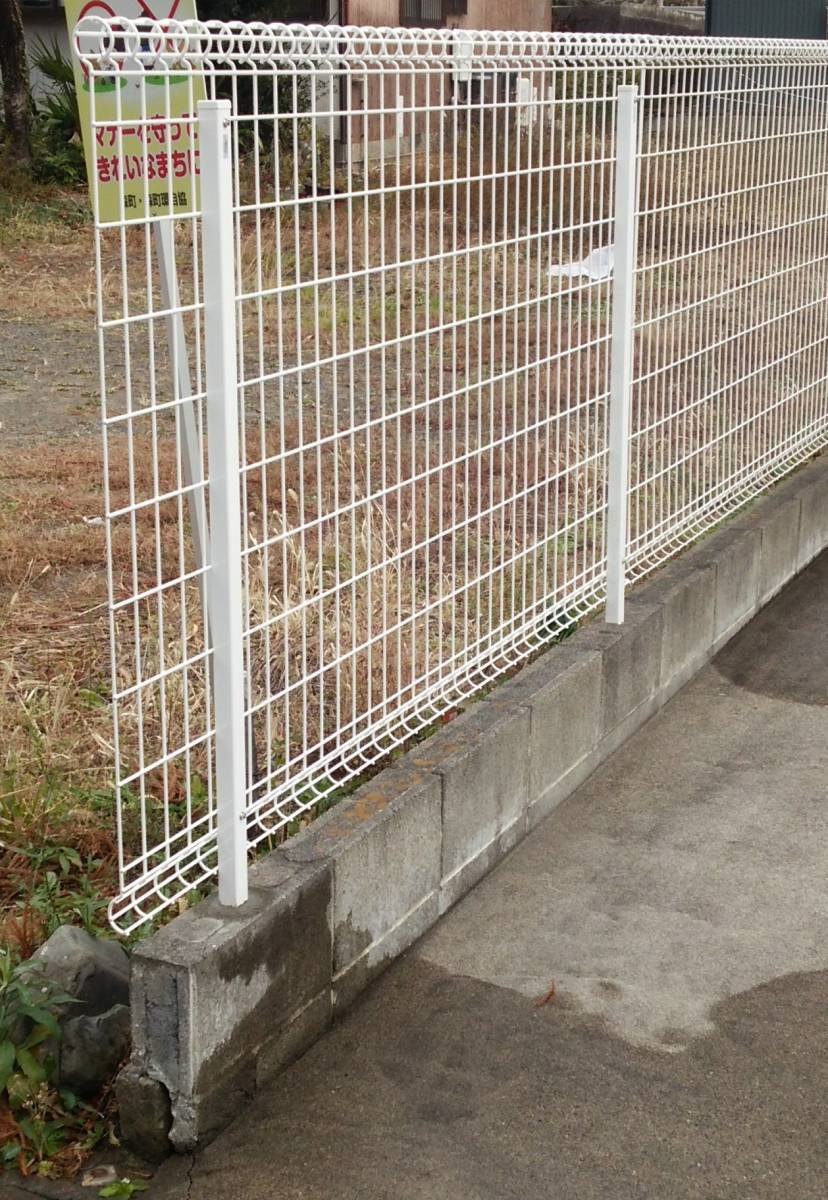 杉山トーヨー住器のフェンス補修工事の施工後の写真1
