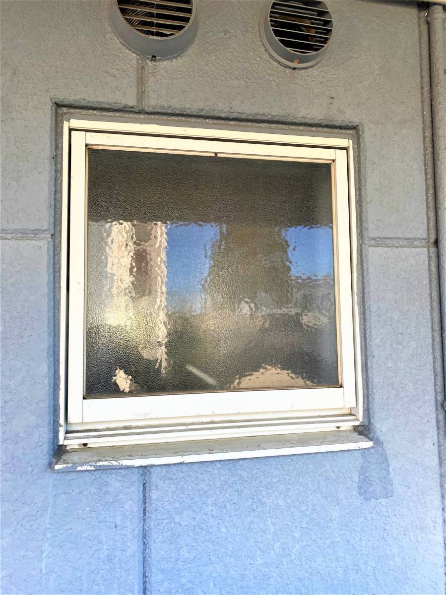 杉山トーヨー住器の窓取替の施工前の写真1