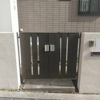 塚本住建の門扉を取替えました。の施工後の写真1