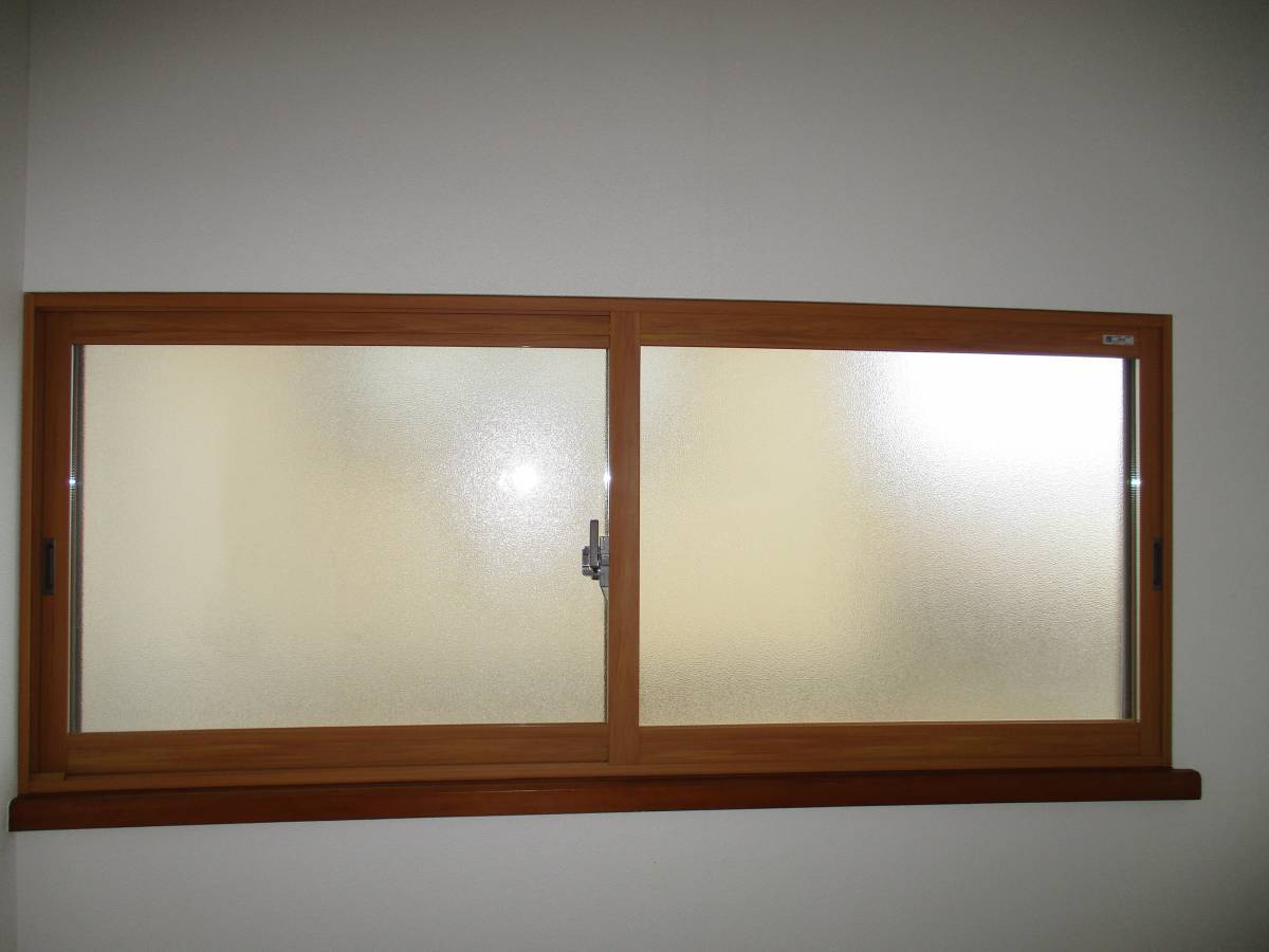 十倉トーヨー住器の内窓インプラスを取り付けました。の施工前の写真3