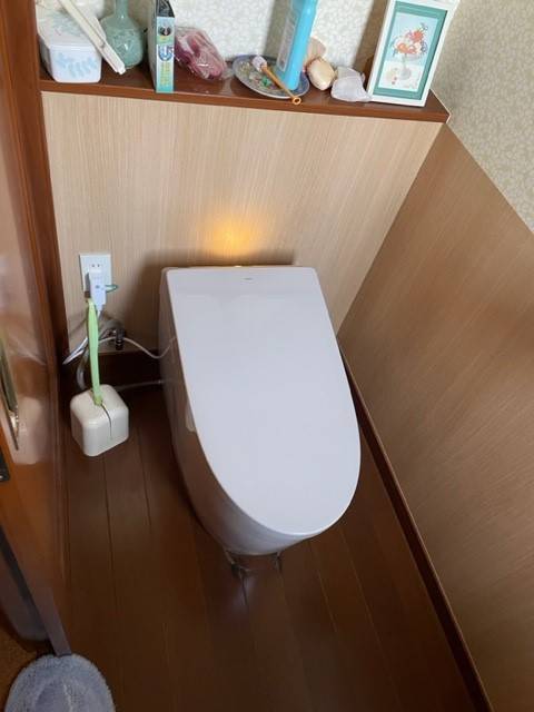 十倉トーヨー住器のトイレを交換しました。の施工後の写真2