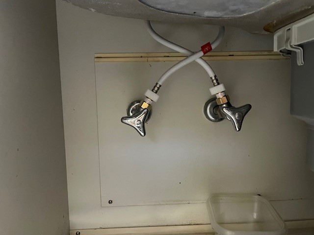 十倉トーヨー住器のキッチンの水栓を交換しました。の施工後の写真2