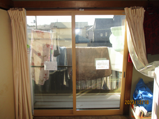 十倉トーヨー住器の先進的窓リノベ事業を活用して、内窓を安く取り付けました。施工事例写真1