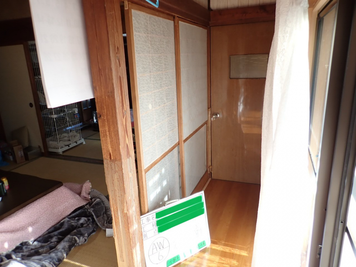 十倉トーヨー住器の寝室への内窓設置（深夜・早朝の防音対策）の施工前の写真3
