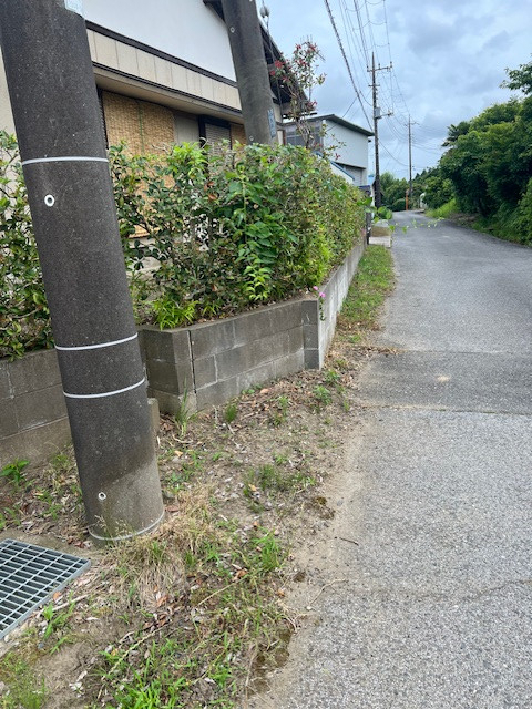 十倉トーヨー住器のデザイン豊富なフェンスの施工前の写真1