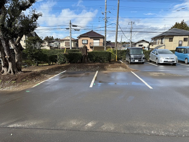 十倉トーヨー住器のカーポート、フェンス設置工事の施工前の写真1