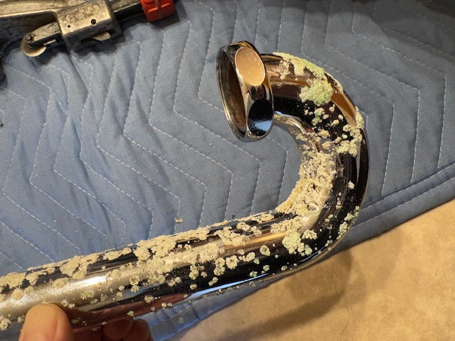 十倉トーヨー住器のたった数時間で水漏れ解決！の施工前の写真3