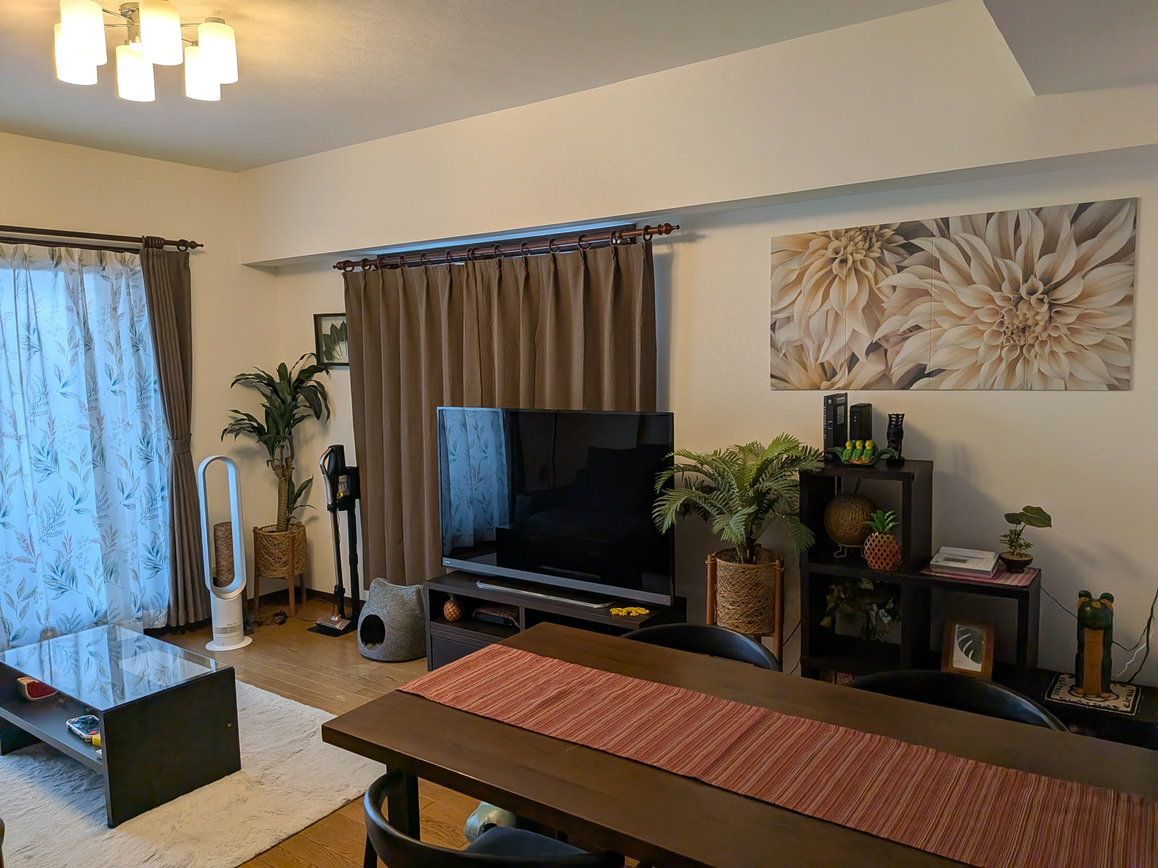 十倉トーヨー住器の空気を整える壁材～エコカラットで快適リビングへの施工後の写真2