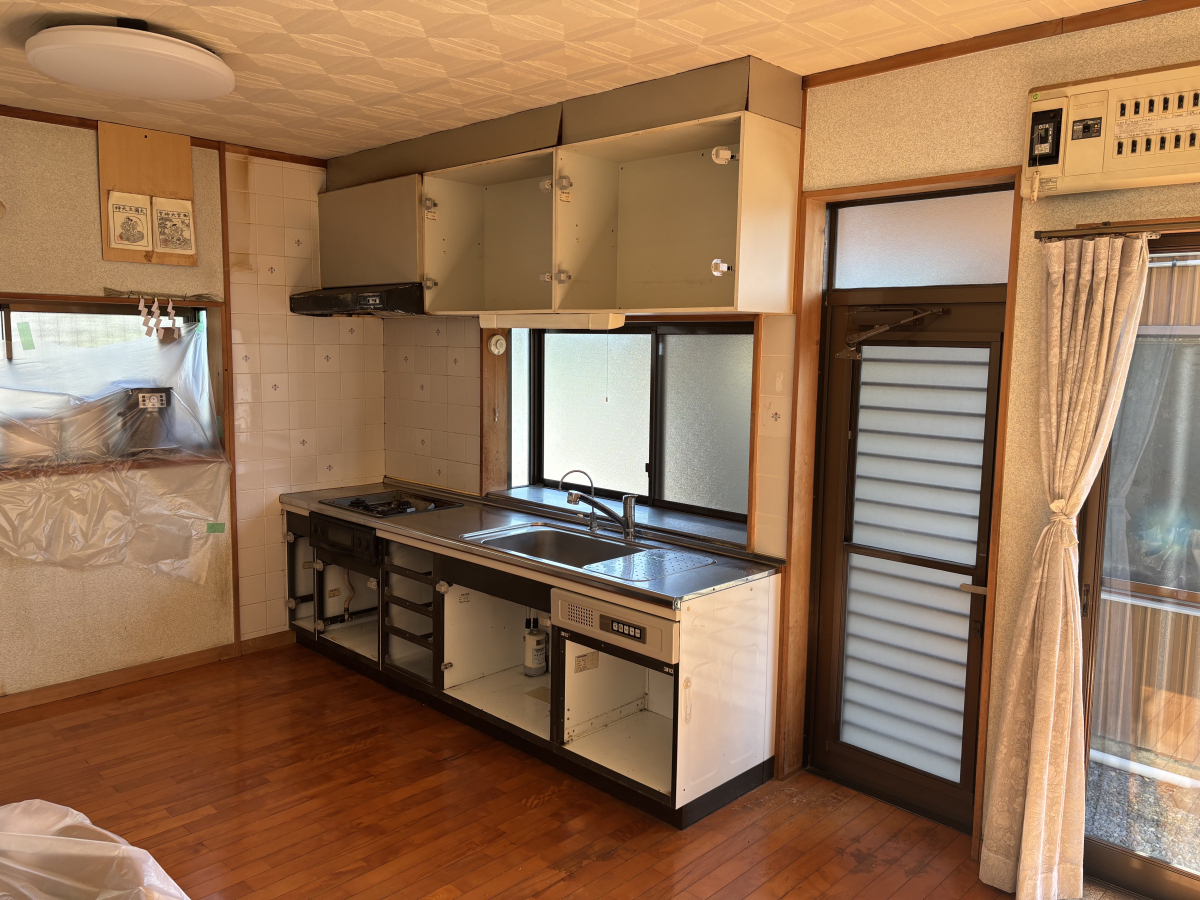 セイナントーヨー住器のキッチンリフォームの施工前の写真1