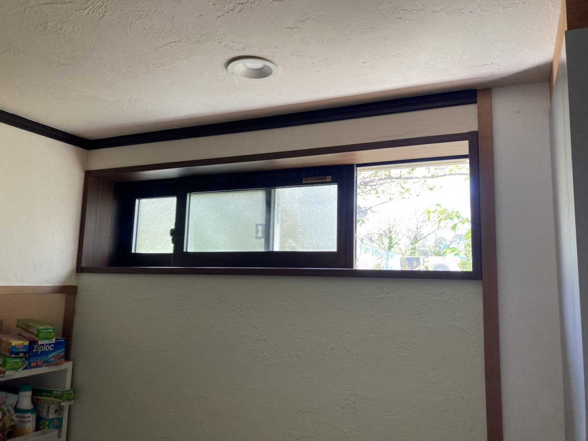セイナントーヨー住器の内窓インプラス（二重窓）リフォームの施工前の写真1