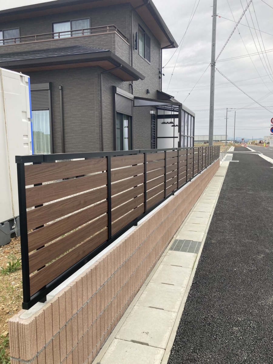 セイナントーヨー住器のフェンス工事の施工後の写真2