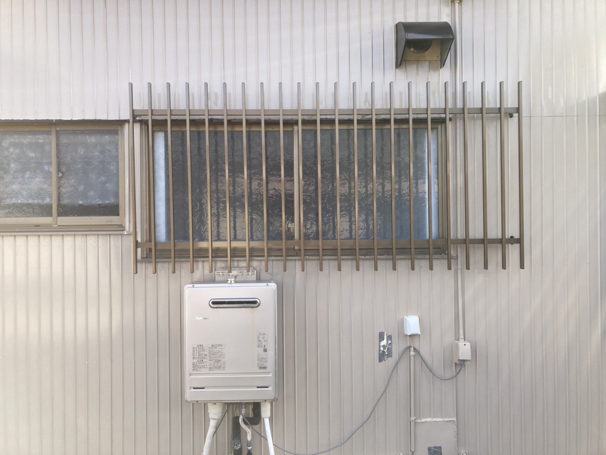 セイナントーヨー住器のアルミ面格子 取付の施工後の写真1