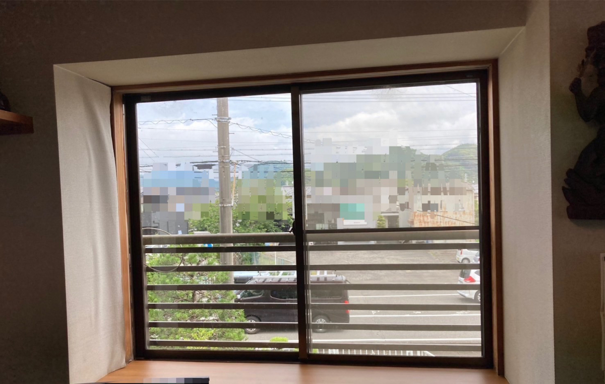 セイナントーヨー住器の内窓インプラス（二重窓）リフォームの施工前の写真1