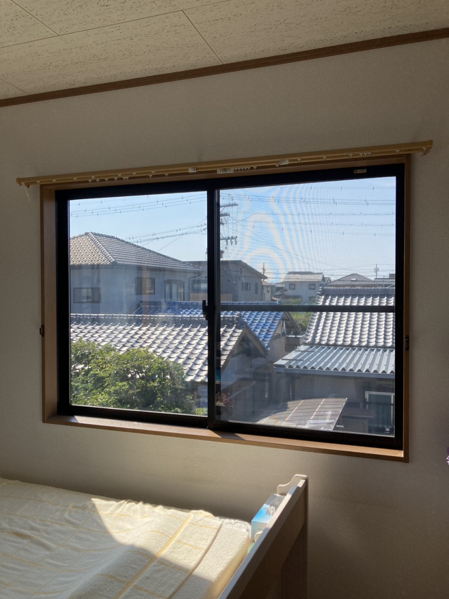 セイナントーヨー住器の内窓インプラス（二重窓）リフォームの施工前の写真1