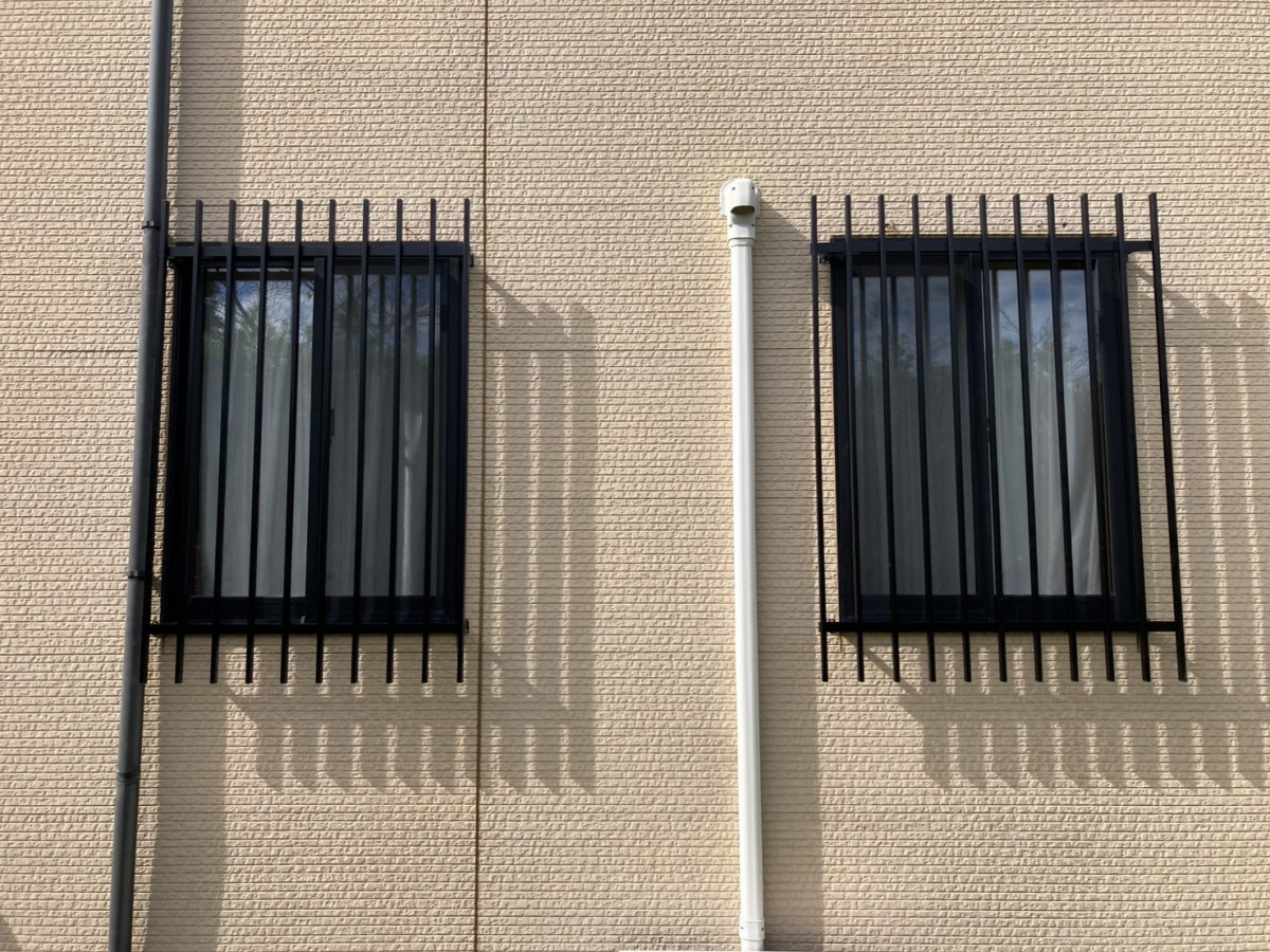 セイナントーヨー住器のアルミ面格子 取付の施工後の写真1