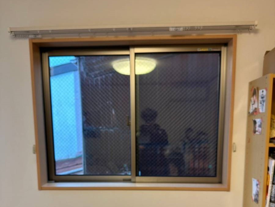 弓浜建材の窓リノベ補助金活用！米子市窓リフォーム施工事例「インプラス」の施工前の写真1