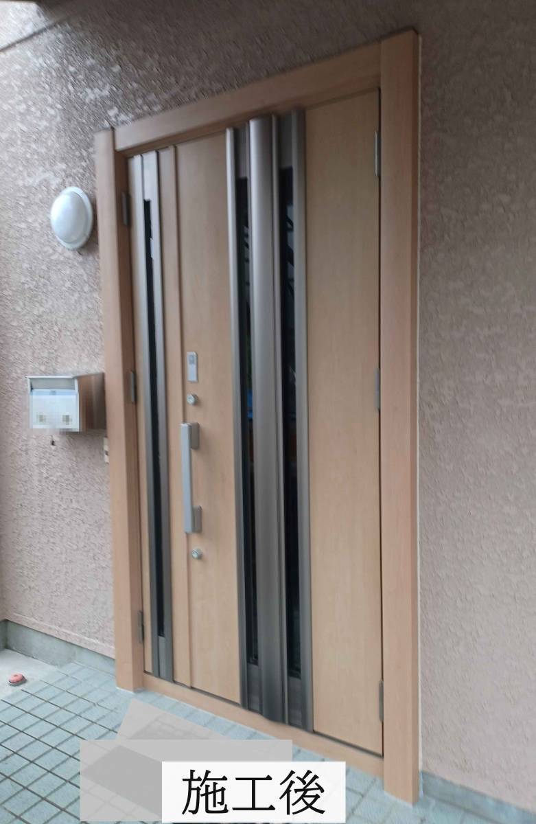 永光トーヨー住器の玄関ドア交換工事の施工後の写真1