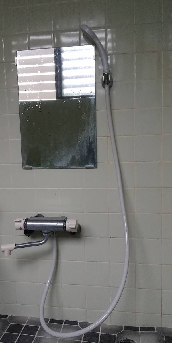 永光トーヨー住器の浴室　シャワーホースの施工後の写真1