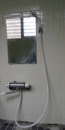 永光トーヨー住器の浴室　シャワーホース施工事例写真1
